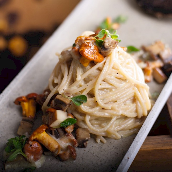 Spaghetti Funghinara, Spaghetti mit Pilzen