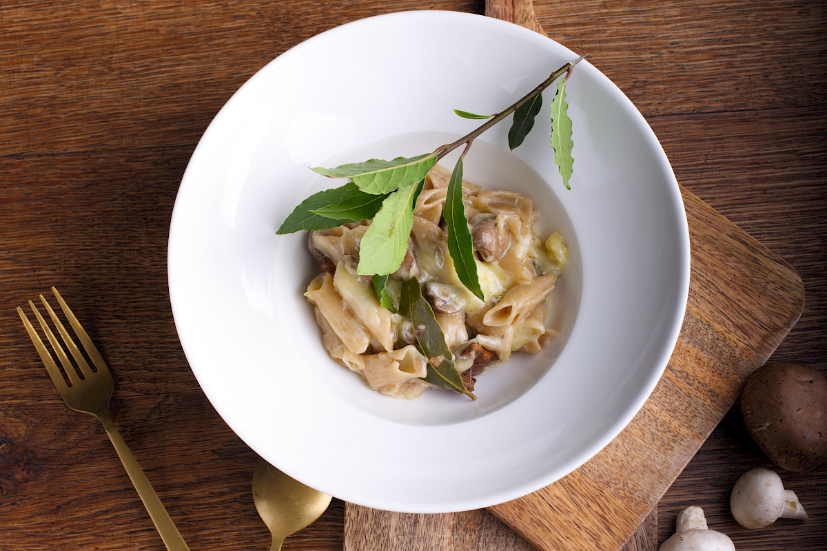 One-Pot-Pasta mit Penne und Pilzen