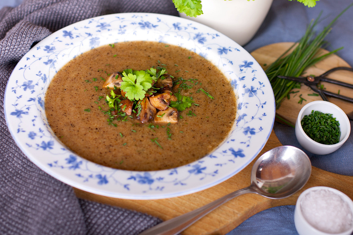 Gebrannte Grießsuppe nach Großmutter Hedwig