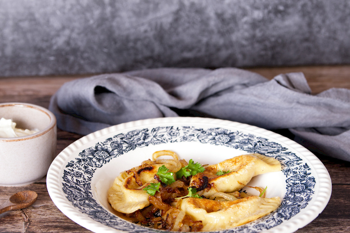 Piroggen mit Zwiebeln