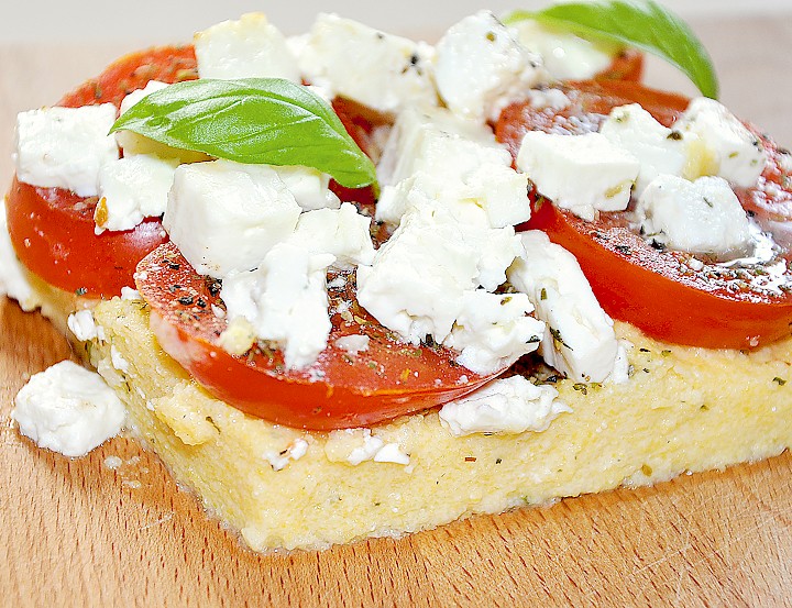 Glutenfreier Polenta-Auflauf