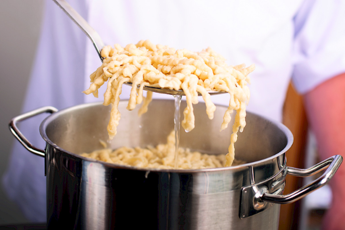 Grundrezept Spätzle selbermachen