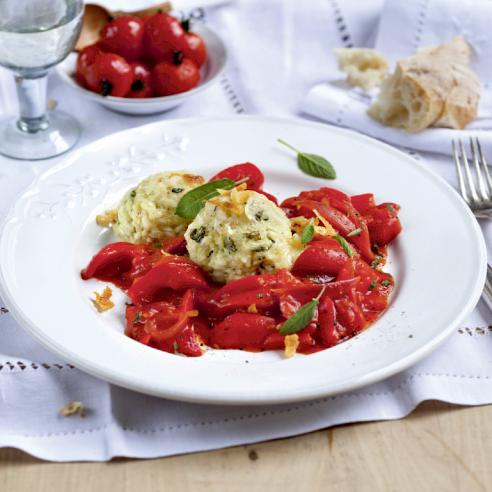 Risotto-Bällchen mit Paprika
